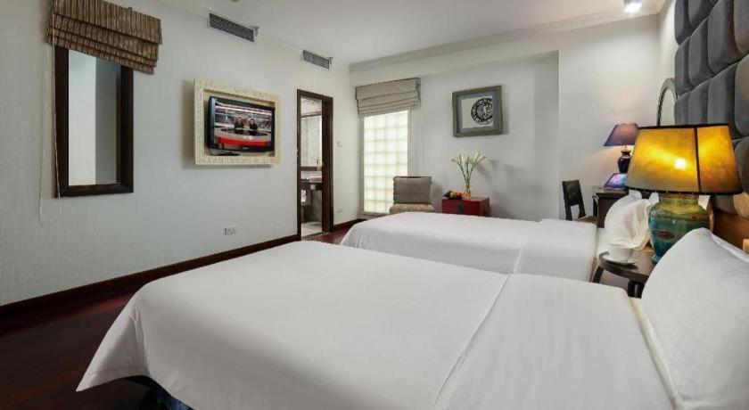 Church Boutique Hotel Hang Trong Hanoi Eksteriør billede