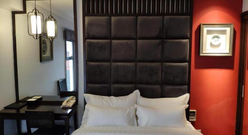 Church Boutique Hotel Hang Trong Hanoi Eksteriør billede