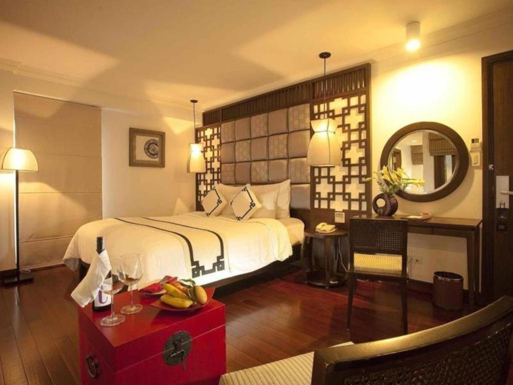 Church Boutique Hotel Hang Trong Hanoi Eksteriør billede