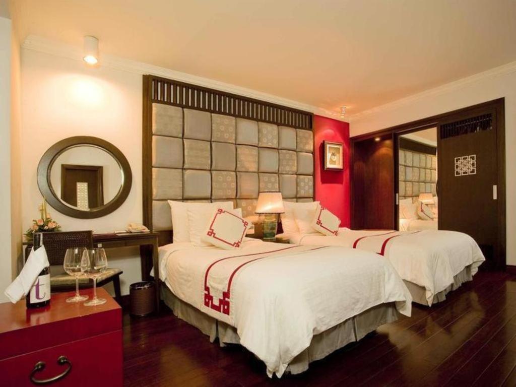 Church Boutique Hotel Hang Trong Hanoi Eksteriør billede