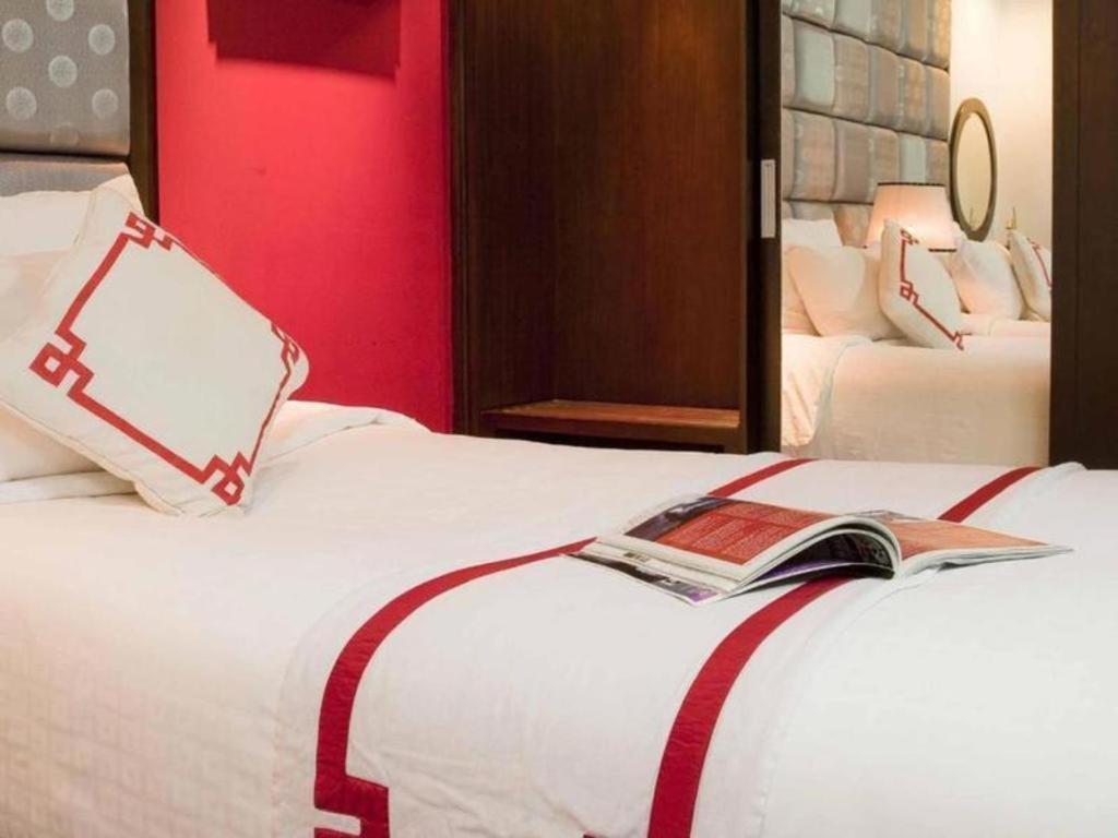 Church Boutique Hotel Hang Trong Hanoi Eksteriør billede