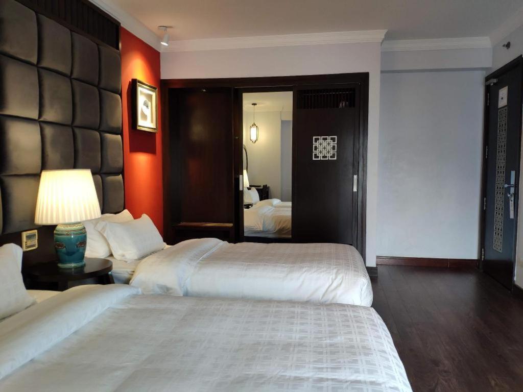Church Boutique Hotel Hang Trong Hanoi Eksteriør billede