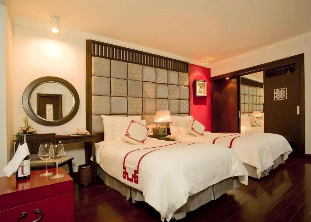Church Boutique Hotel Hang Trong Hanoi Eksteriør billede
