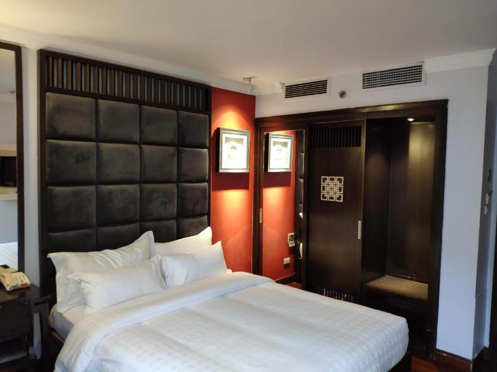 Church Boutique Hotel Hang Trong Hanoi Eksteriør billede
